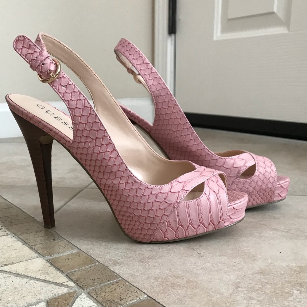 Pretty in Pink Peep-Toe Slingback 💕